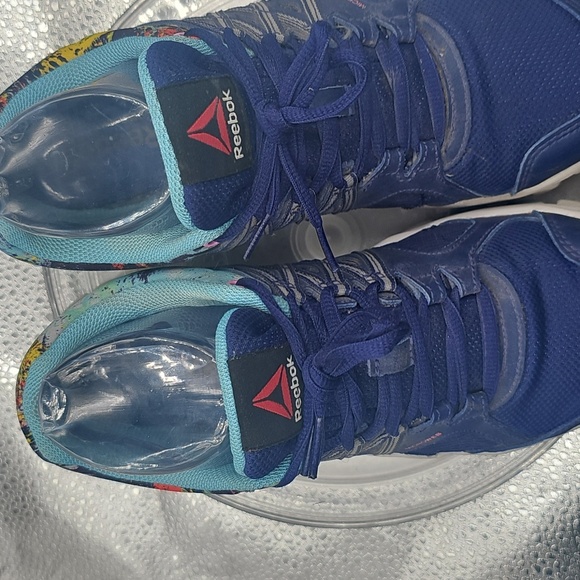 A Blue Reebox Sz8 - Picture 6 of 7